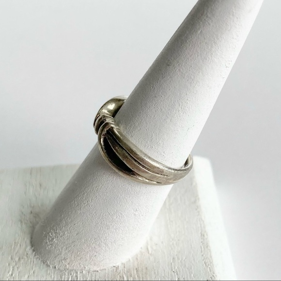 Sterling Silver 925 Stamped Twisted Knot Rope Boho Ring Size 7 in EUC - Picture 7 of 8